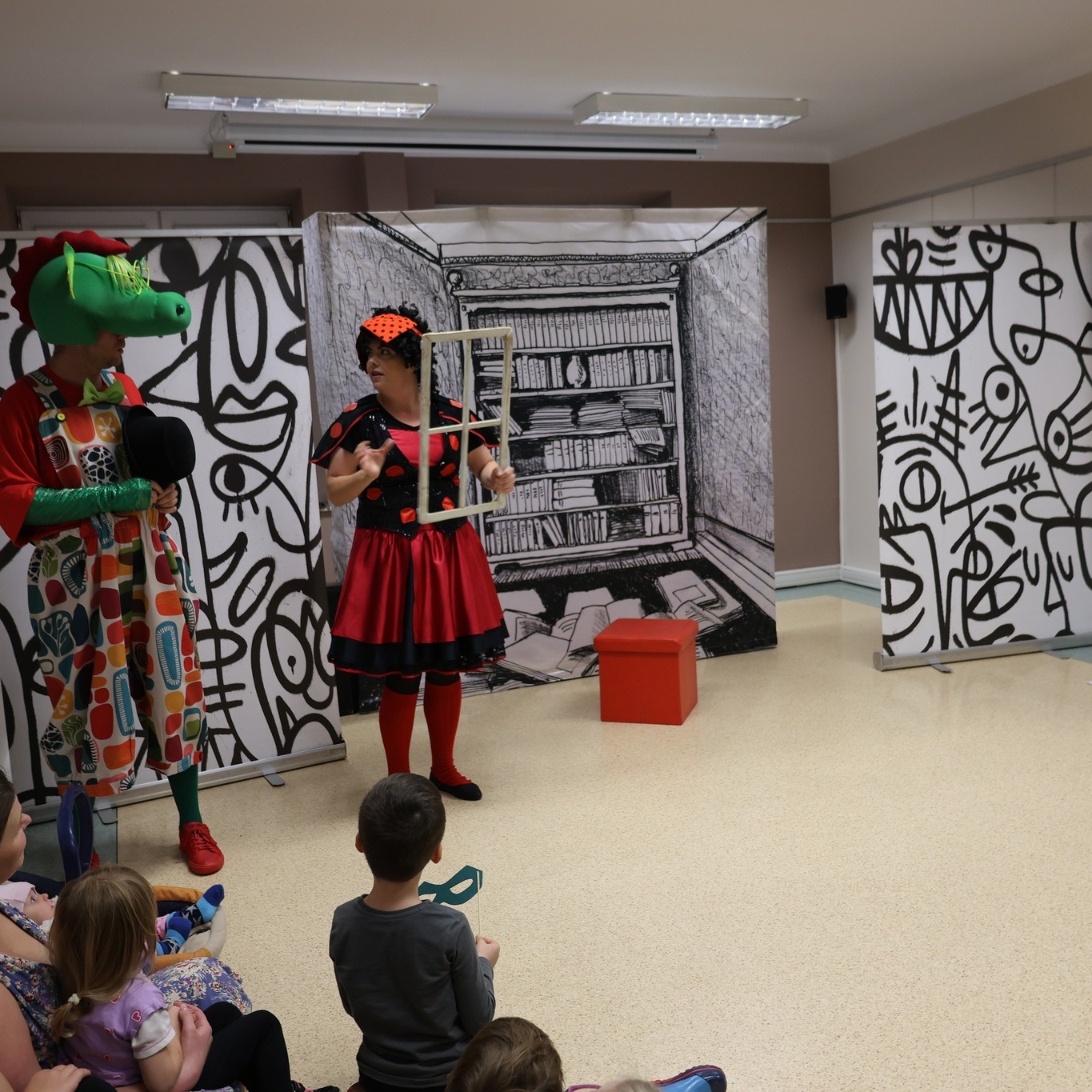 Aktorzy teatru TAK podczas Nocy Bibliotek