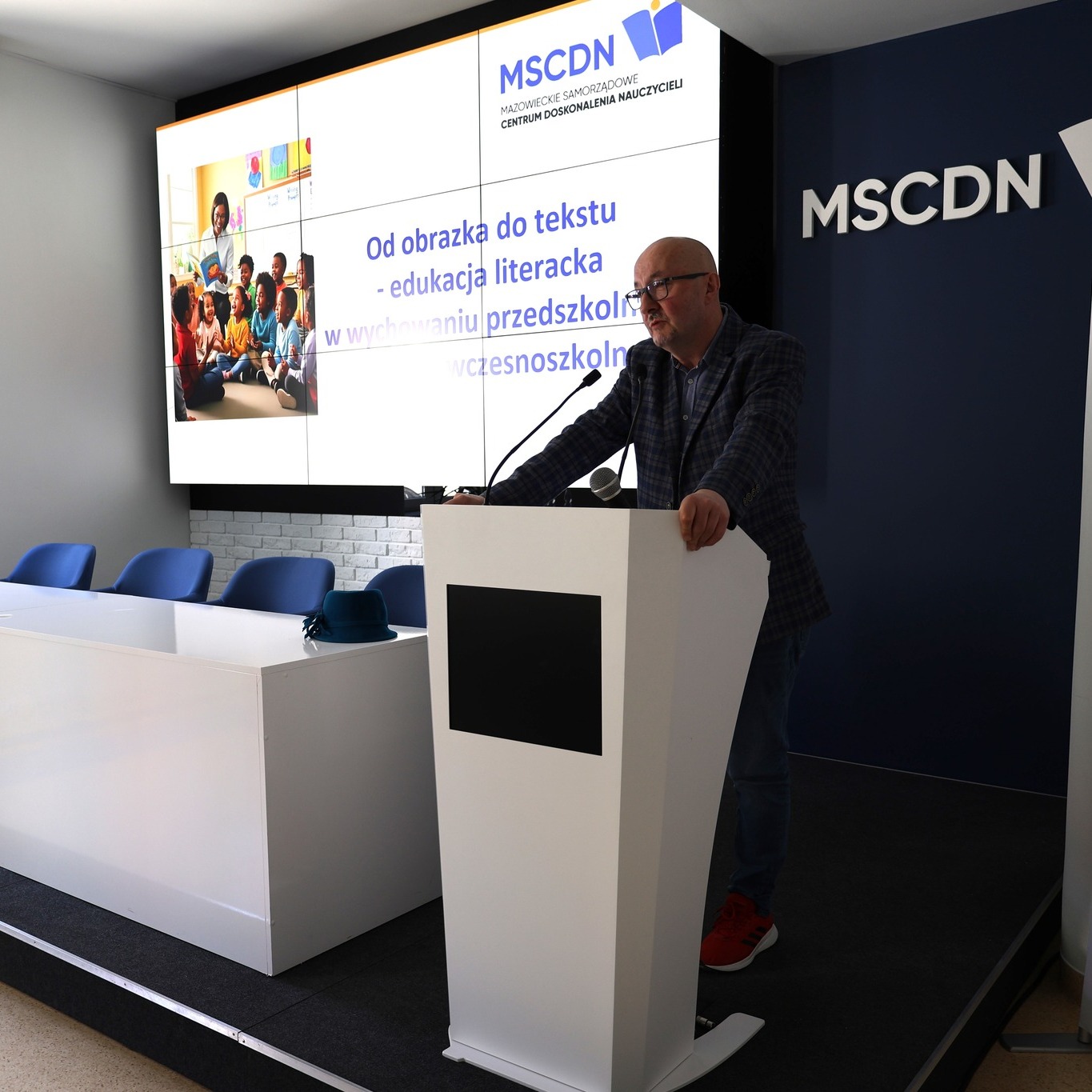 konferencja-3 "Od obrazka do tekstu" - konferencja