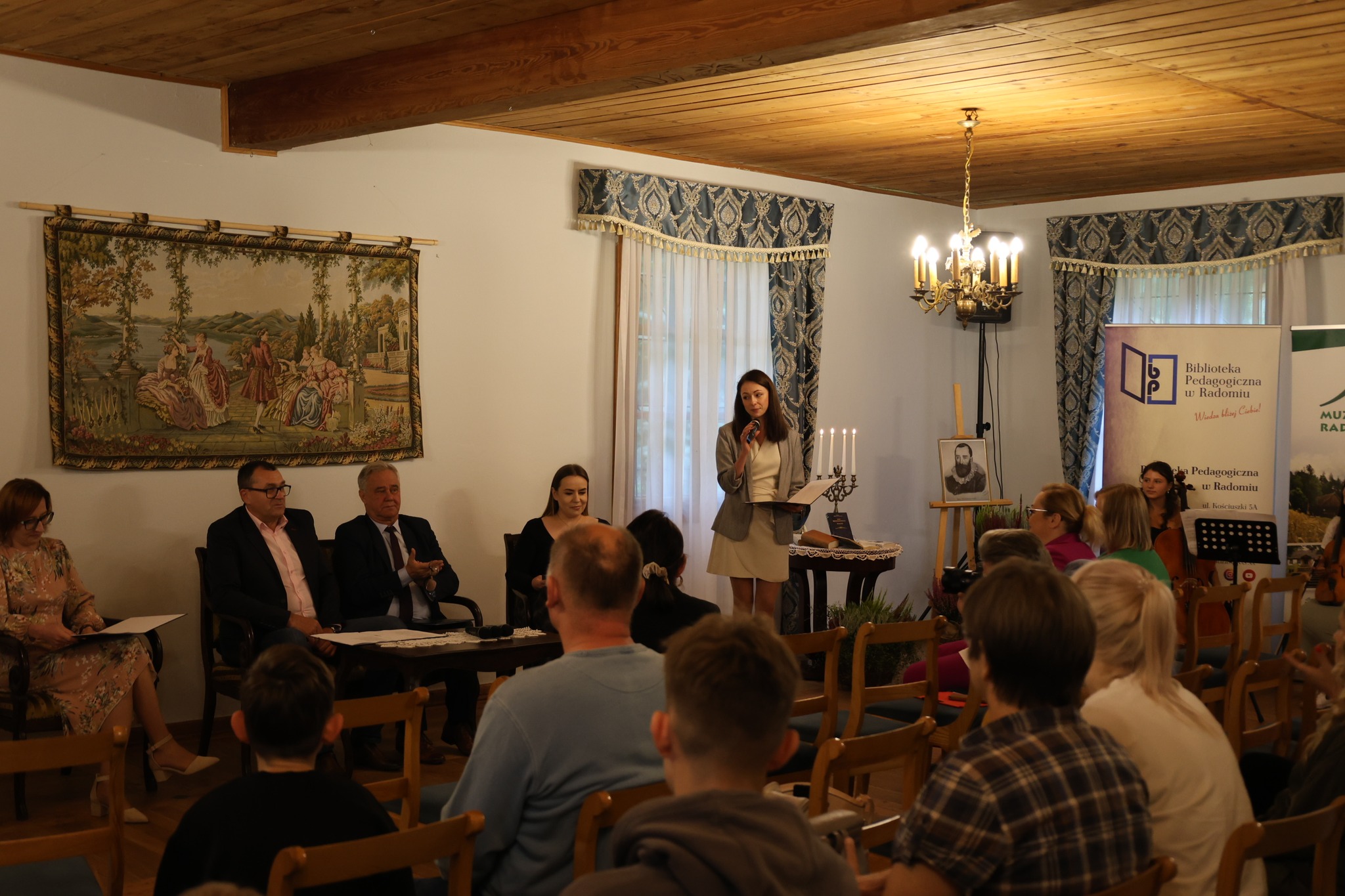 narodowe-czytanie-2025-muzeum-wsi-radomskiej-2 Narodowe Czytanie 2025 w Muzeum Wsi Radomskiej