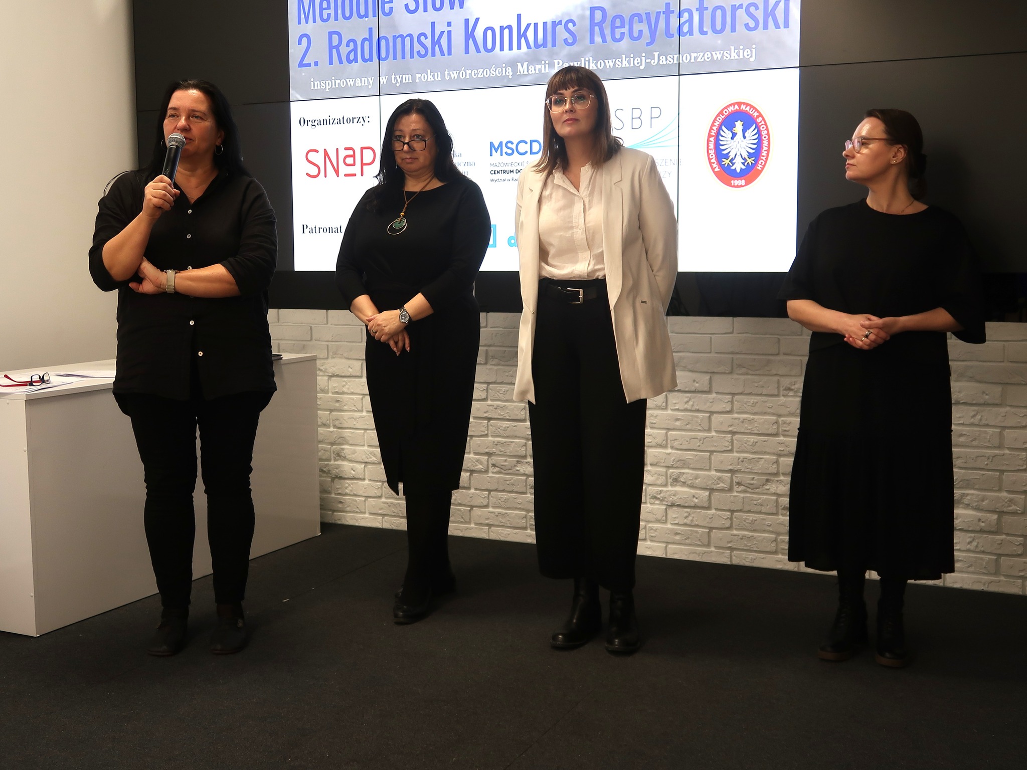 Melodii Słów- 2. Radomskiego Konkursu Recytatorskiego