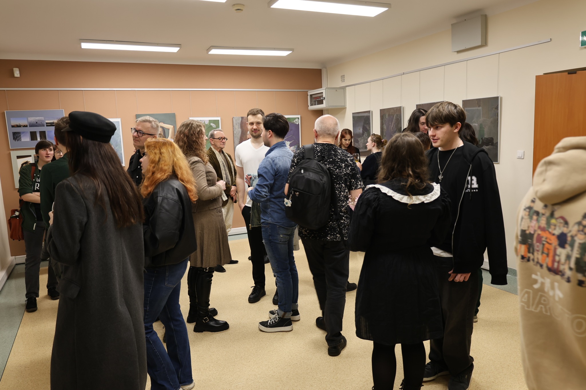 wernisaż wystawy "WA(bi)SABI - niedoskonałość jako manifest młodej sztuki"