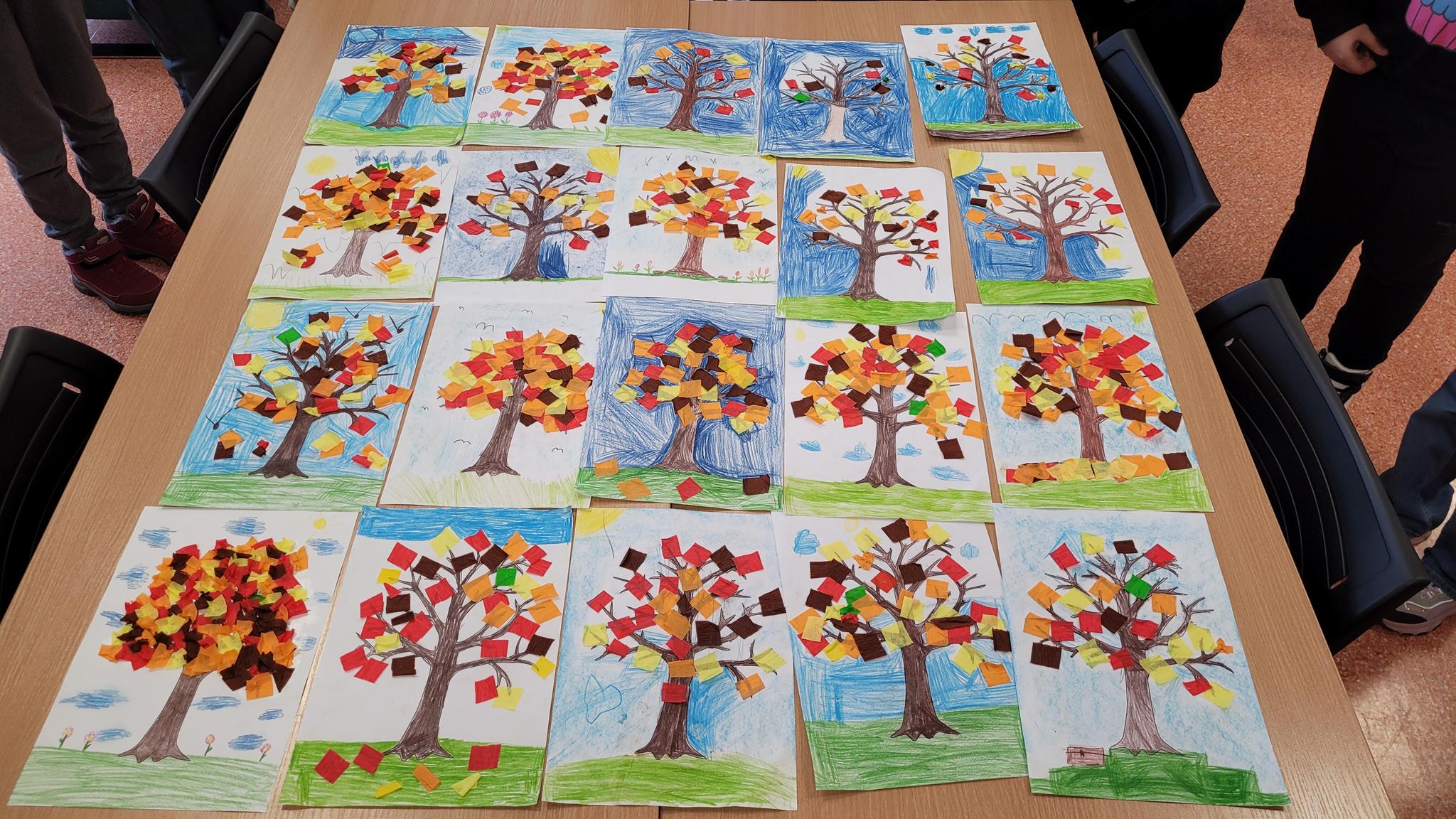 Listopadowe zajęcia z dziećmi i młodzieżą w bibliotece